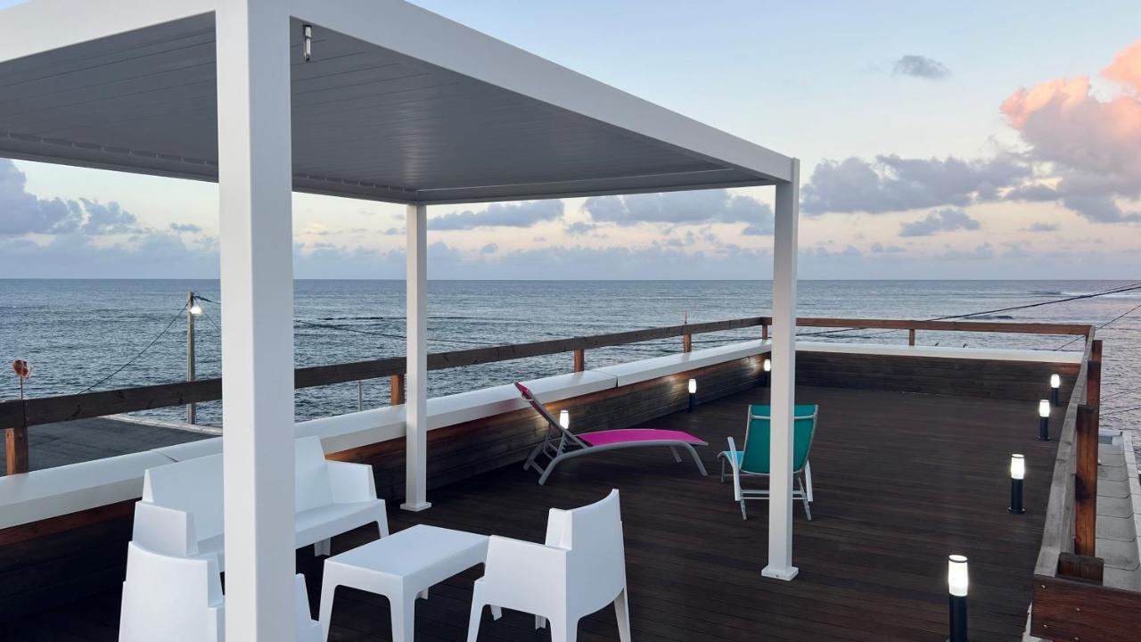 Villa Phare Caraibes Guadeloupe - Rooftop Jacuzzi & Ocean View Le Moule Exteriér fotografie